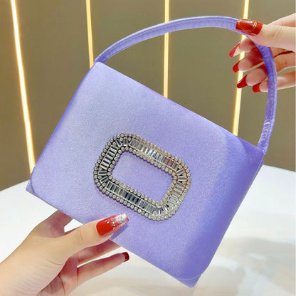 Stilvolle Satin Abendtasche