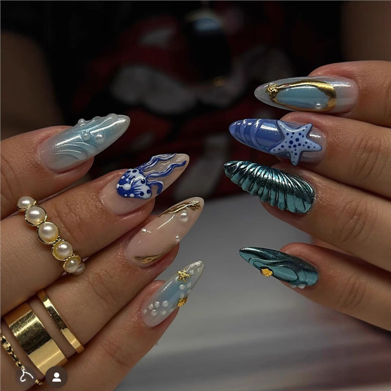 Künstlerische am Strand inspirierte Press-On Nagelkunst Brehn