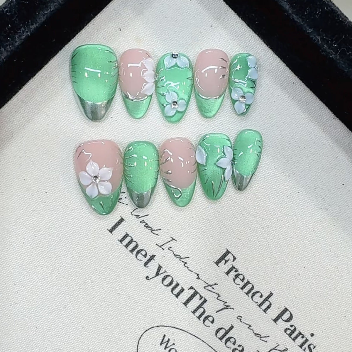 Floral Acryl Nagel Set Brehn