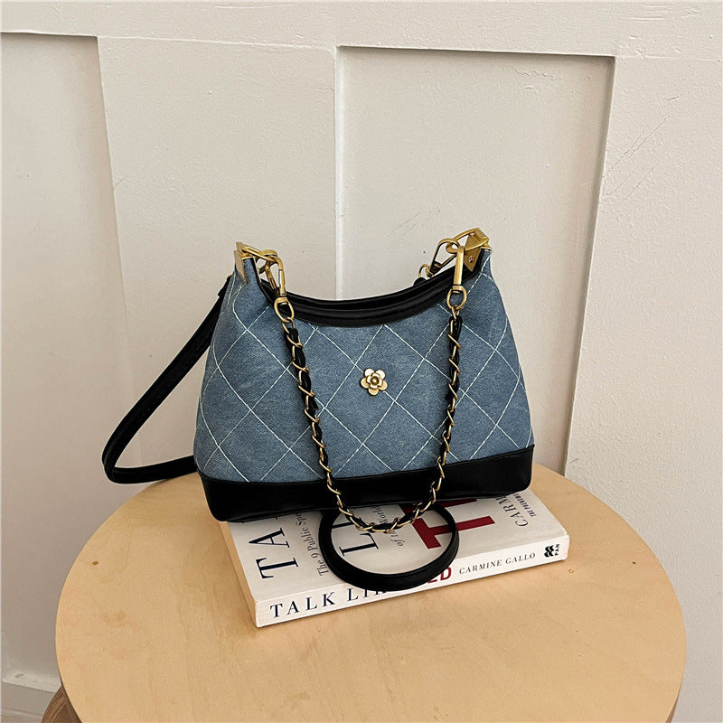 Elegante gesteppte Schultertasche