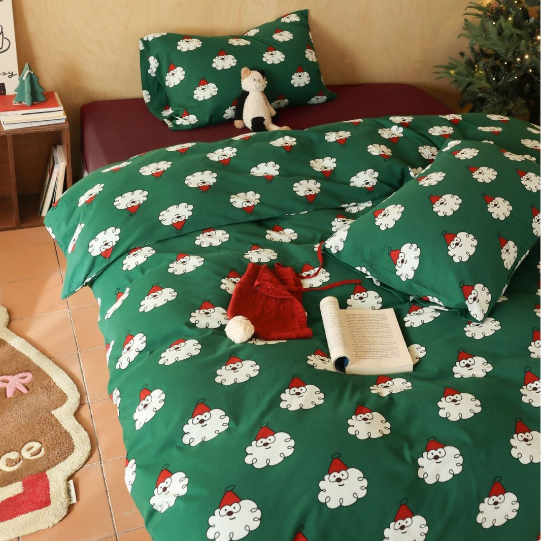 Kinder-Bettwäsche-Garnitur mit weichem Perkal und niedlichem Weihnachts-Schaf-Alloverdruck