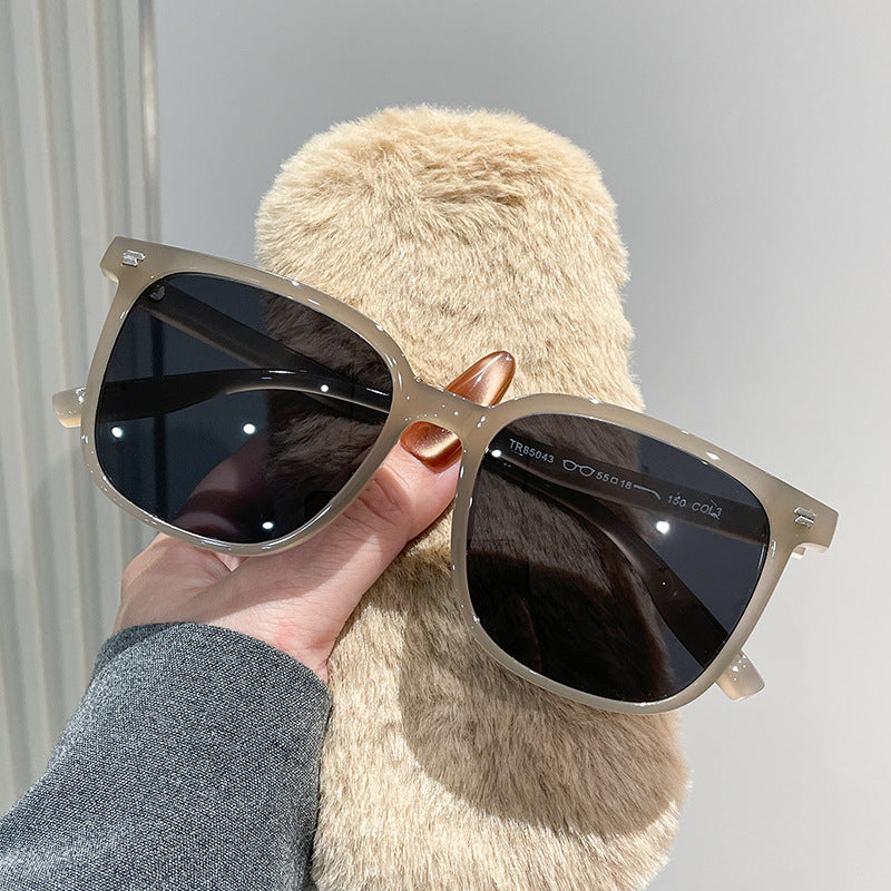 Damen Sonnenbrille im modernen quadratischen Design mit UV-Schutz Brehn