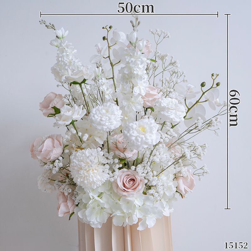 Elegante Blumenarrangement