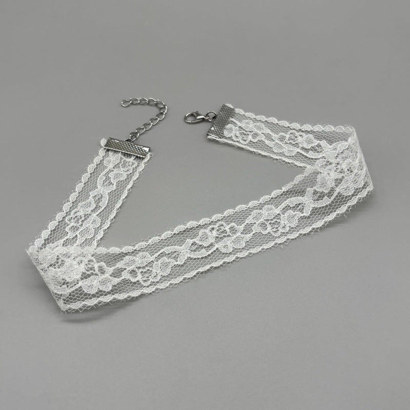 Eleganter Spitzen Choker Brehn