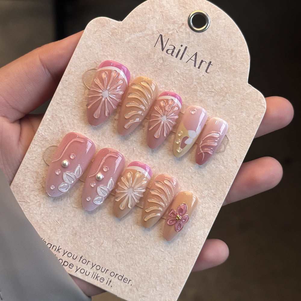 Elegantes Press-On Nagelkunst-Set Brehn