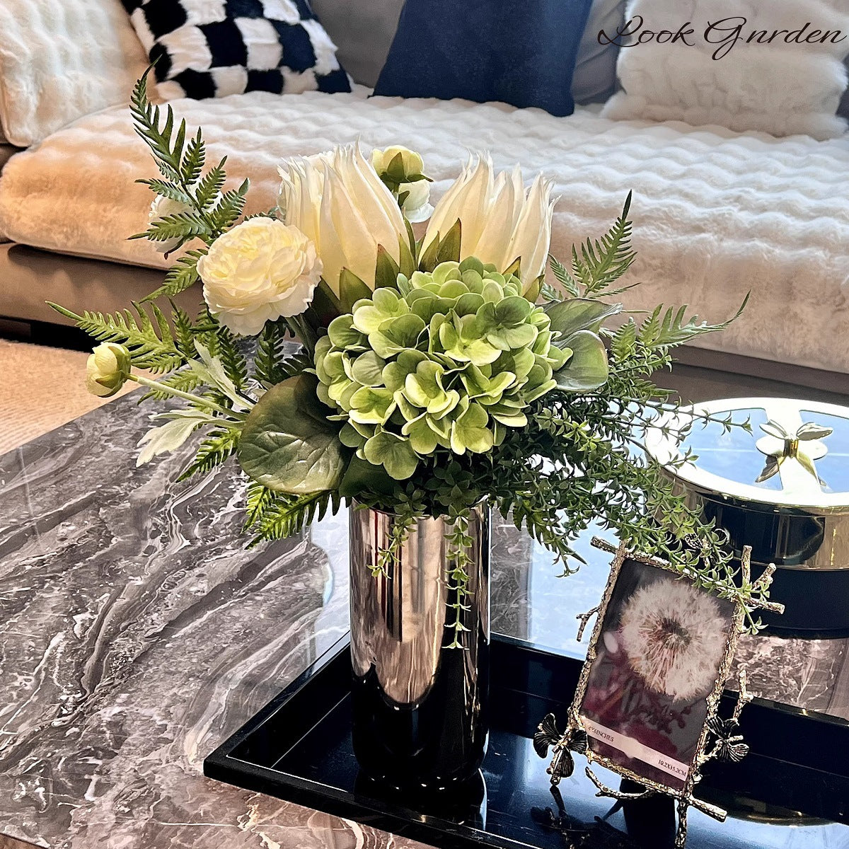 Lebensechte Künstliche Blumenarrangement
