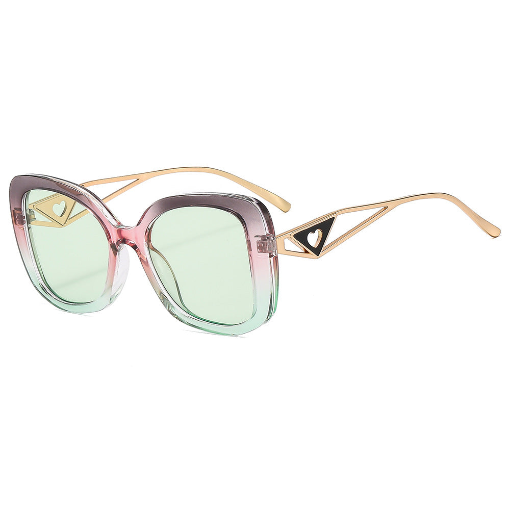 Damen modische oversized Sonnenbrille mit luxuriösem Herzdetail Brehn