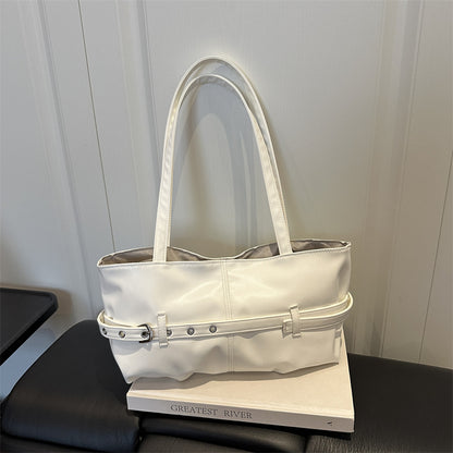 Stylische Schlampertasche
