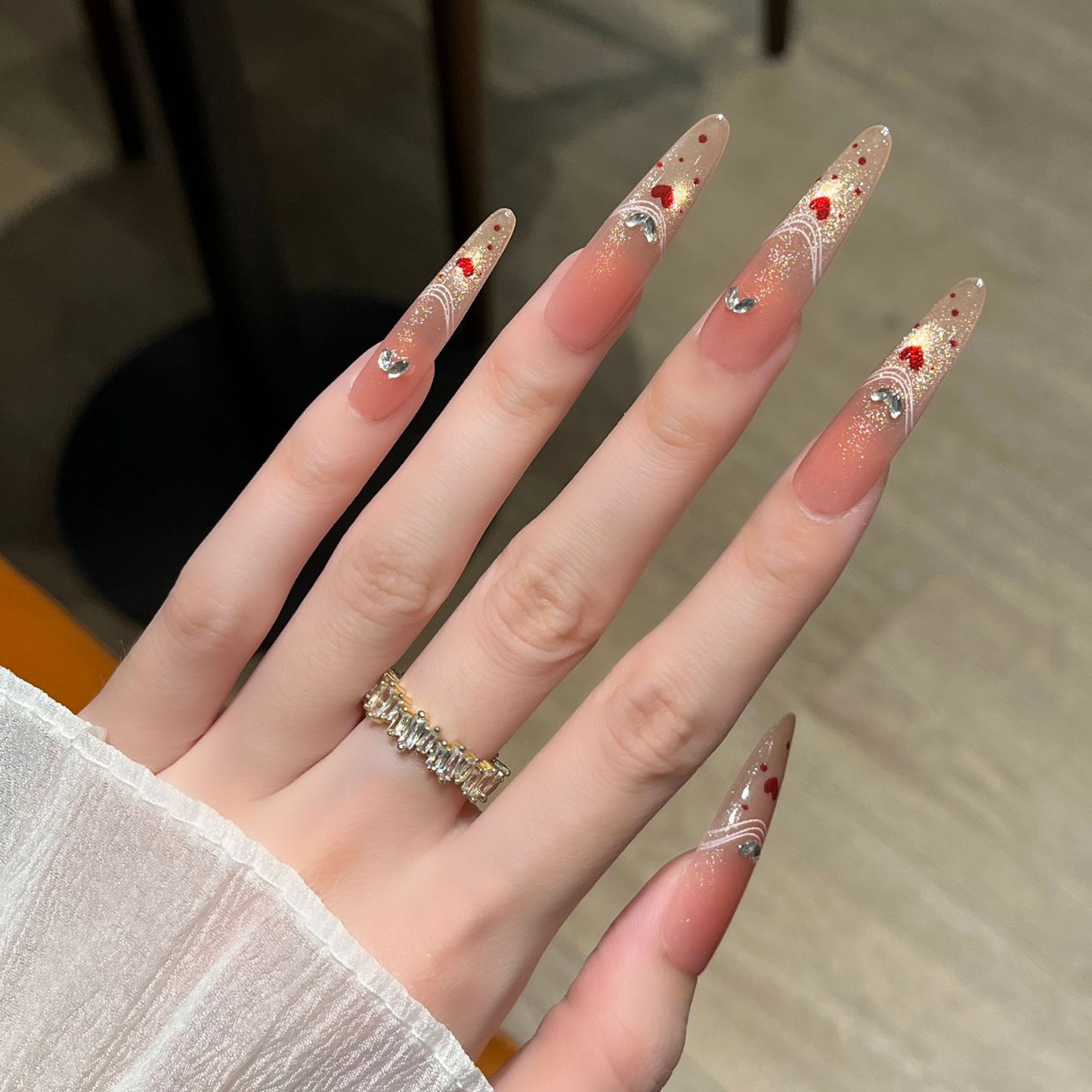 Künstlerische, urlaubsbezogene Press-On-Nagelkunst Brehn