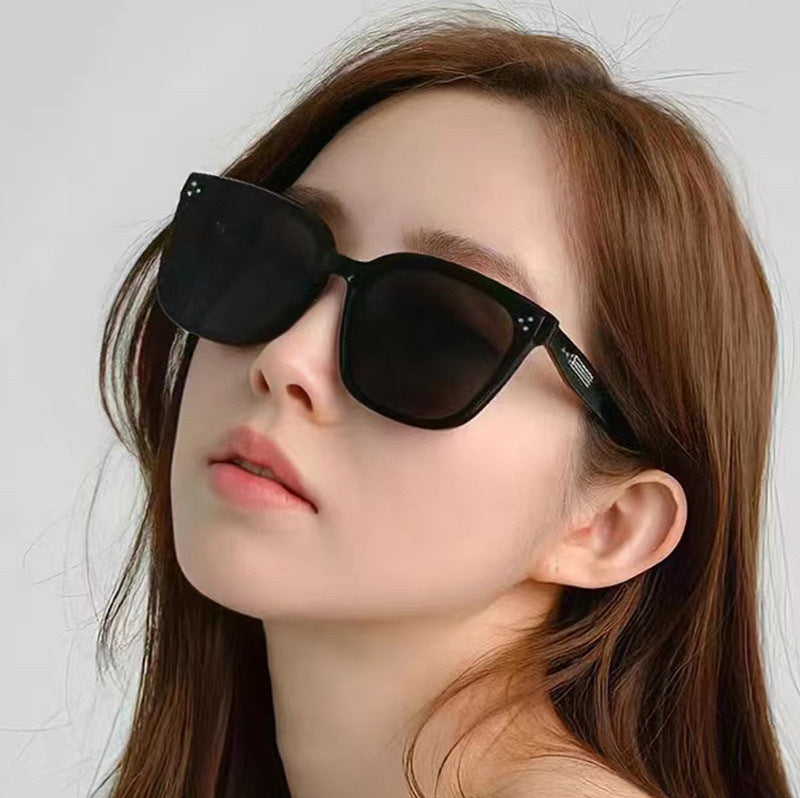 Damen modische oversized Sonnenbrille im Retro-Stil Brehn