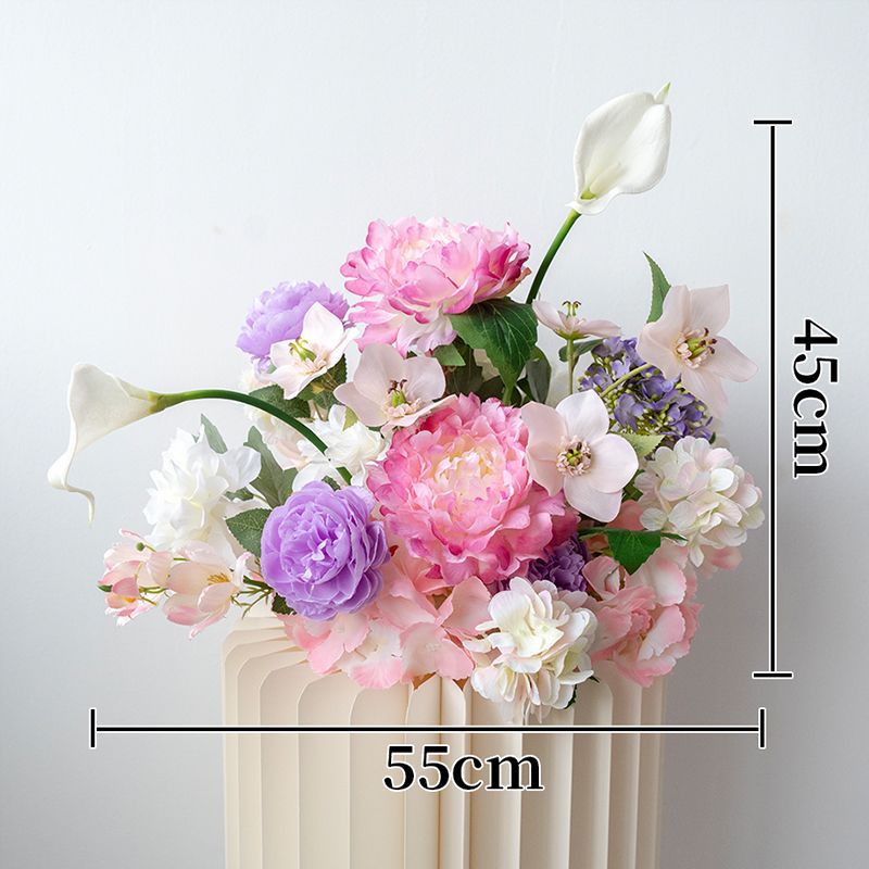 Lebensechte Seidenblumenarrangement
