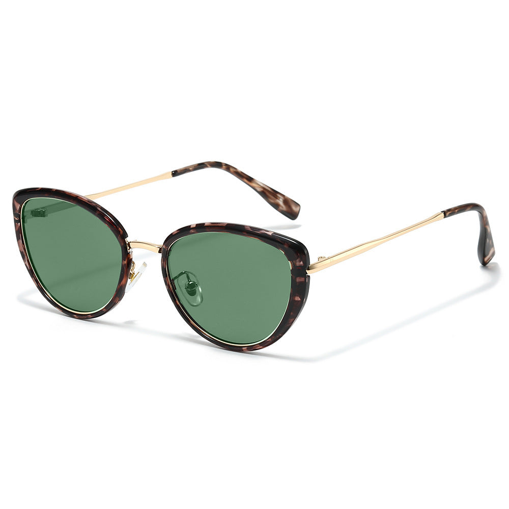 Modische Cat-Eye-Sonnenbrille mit trendigem Schildpatt-Rahmen Brehn
