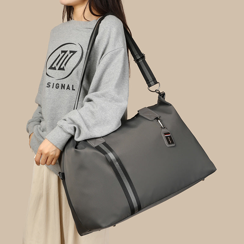 Stylische Multi-Funktions-Reisetasche Brehn