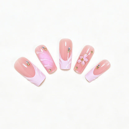 Elegantes florales Nagelkunst Press-On Set Brehn
