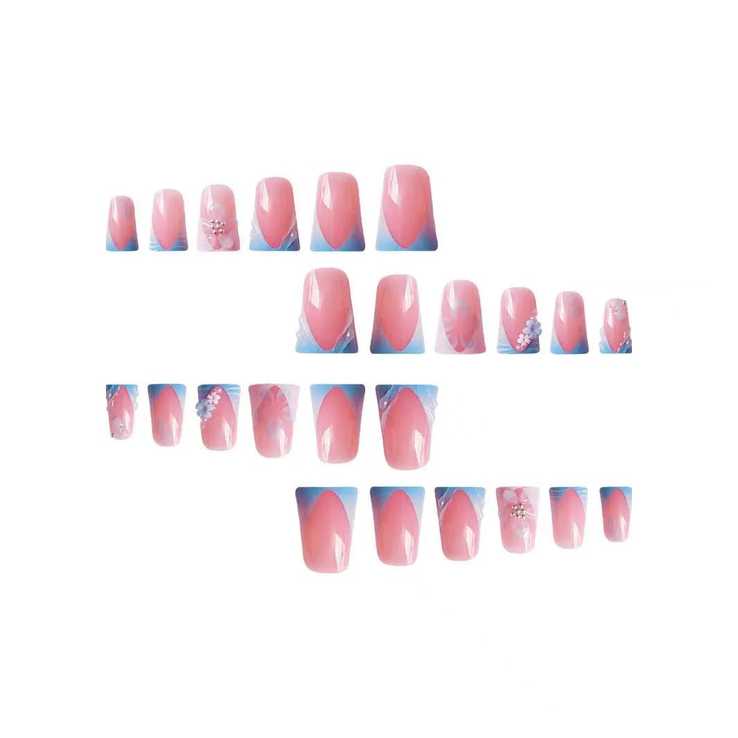 Künstlerische Nagelkunst Brehn