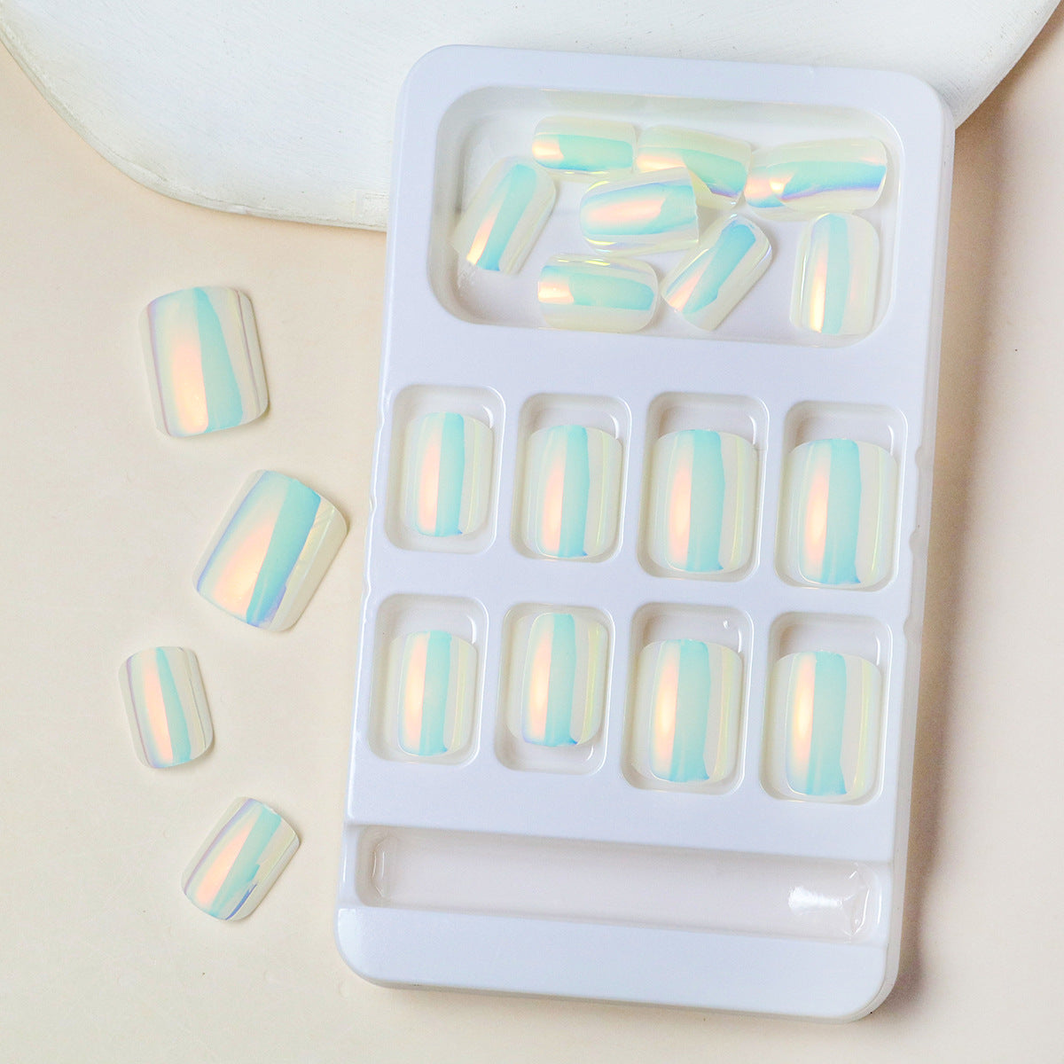 Iridescent Nail Tips Brehn