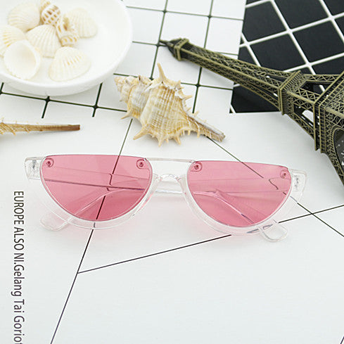 Damen Cat-Eye Brille mit markantem Rahmen und verspiegelten Gläsern Brehn