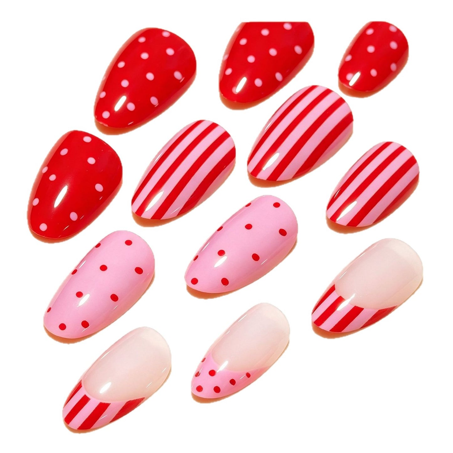 Künstlerisches Nageldesign mit Herz und Streifen Brehn