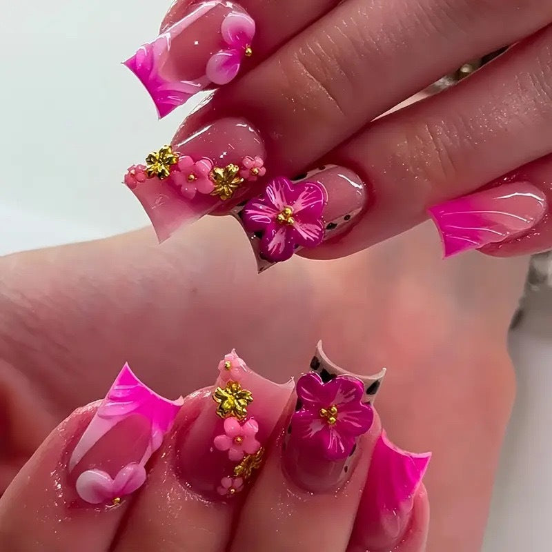 Florale Acryl-Nagelkunst-Verstärkungen Brehn