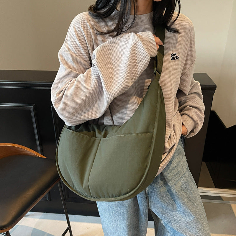Weiche Stoff Hobo Tasche Brehn