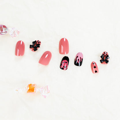 Kunstvolle Nagelkunst mit trendigen Designs Brehn
