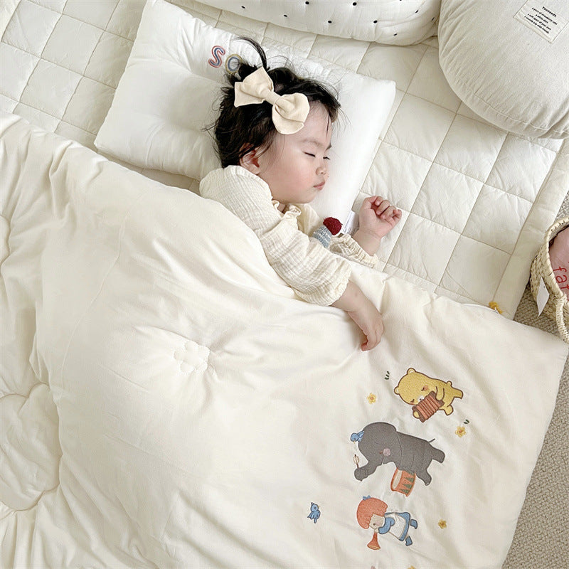 Unisex Kuscheldecke mit einem fröhlichen Tiermotiv Brehn