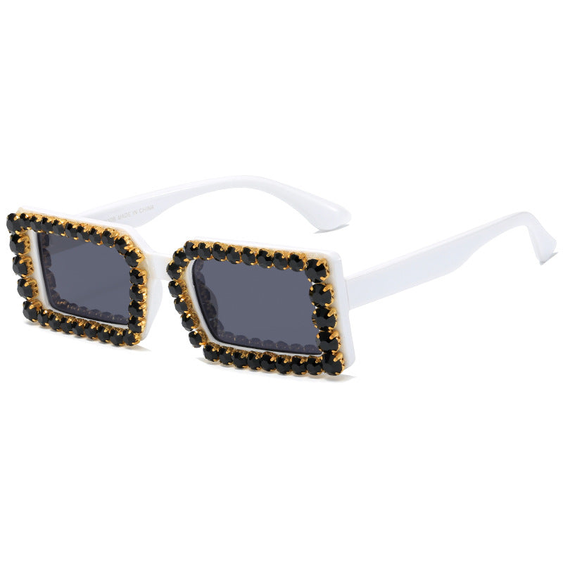 Damen modische Sonnenbrille mit glitzernder Rahmenverzierung Brehn