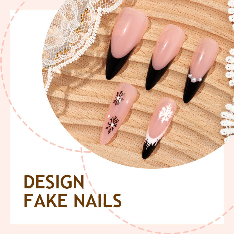 Kunstnagelset mit stilvollem Winterdesign Brehn