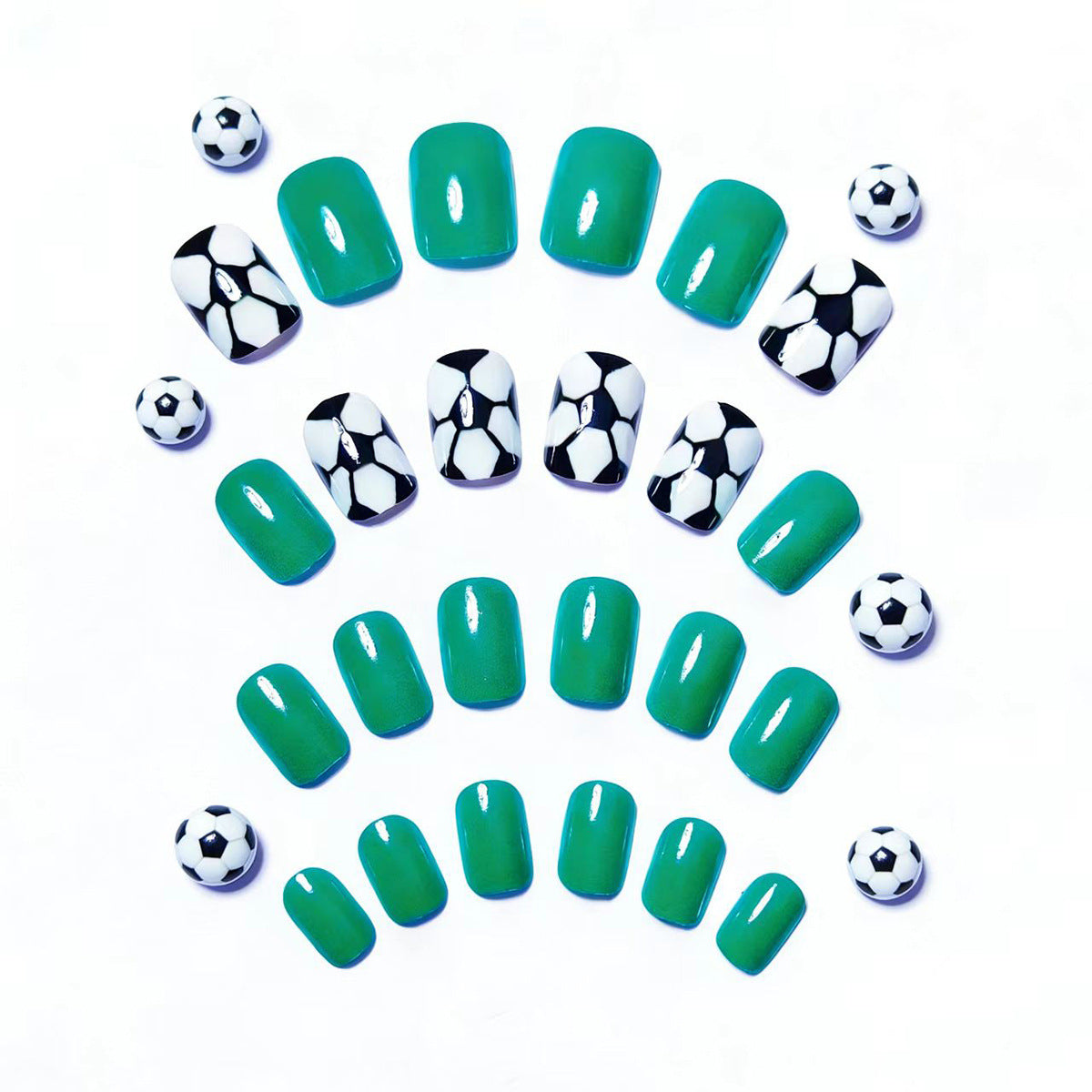 Kunstnägel Im Sportlichen Fußball-Design Brehn