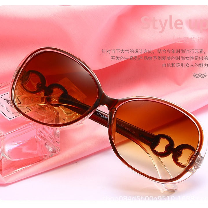 Damen Oversized Sonnenbrille mit UV-Schutz und trendigem Design Brehn