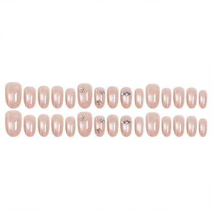 Kunstnagelset mit eleganten Strassverzierungen Brehn