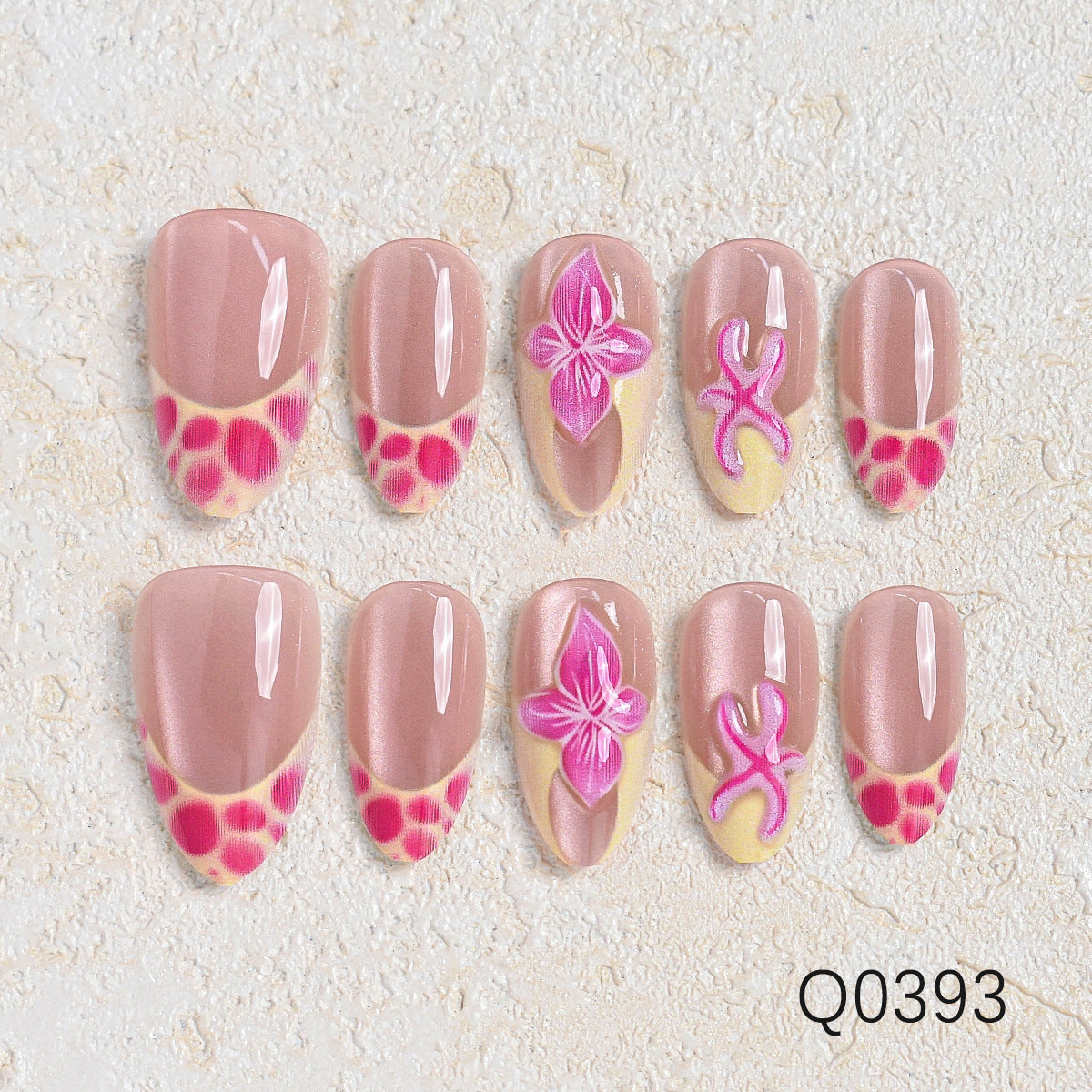 Künstlerisches Blumendesign Press-On Nagelset Brehn