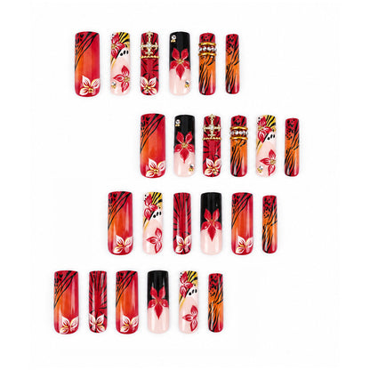 Aufwendiges Press-On Nagelkunst Set