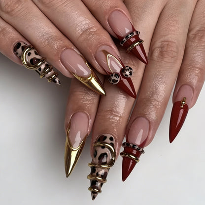 Kunstnagelset mit elegantem Leoparden- und Glitzerakzenten Brehn