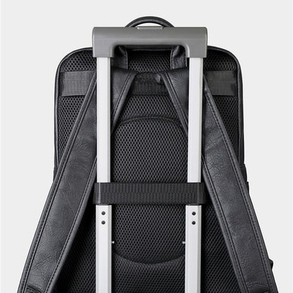 Rucksack Aus Hochwertigem Kunstleder mit Viel Stauraum und Ergonomischem Design Brehn