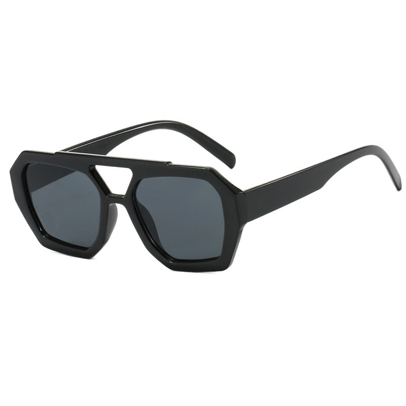 Damen geometrische Sonnenbrille aus robustem Kunststoff mit polarisierten Gläsern Brehn