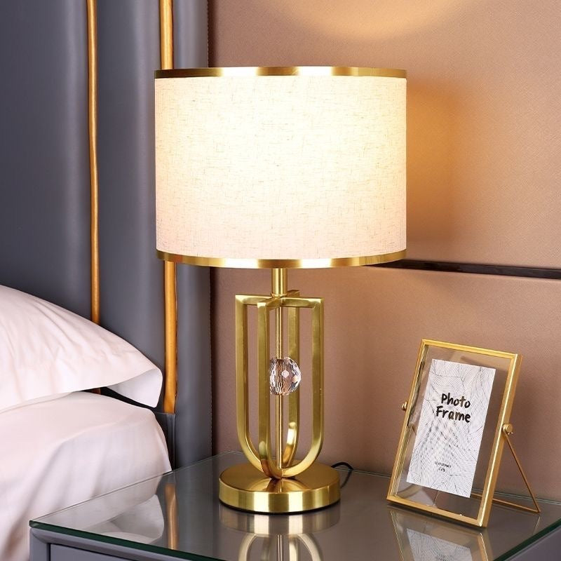 Zeitgenössische Akzent Tischlampe