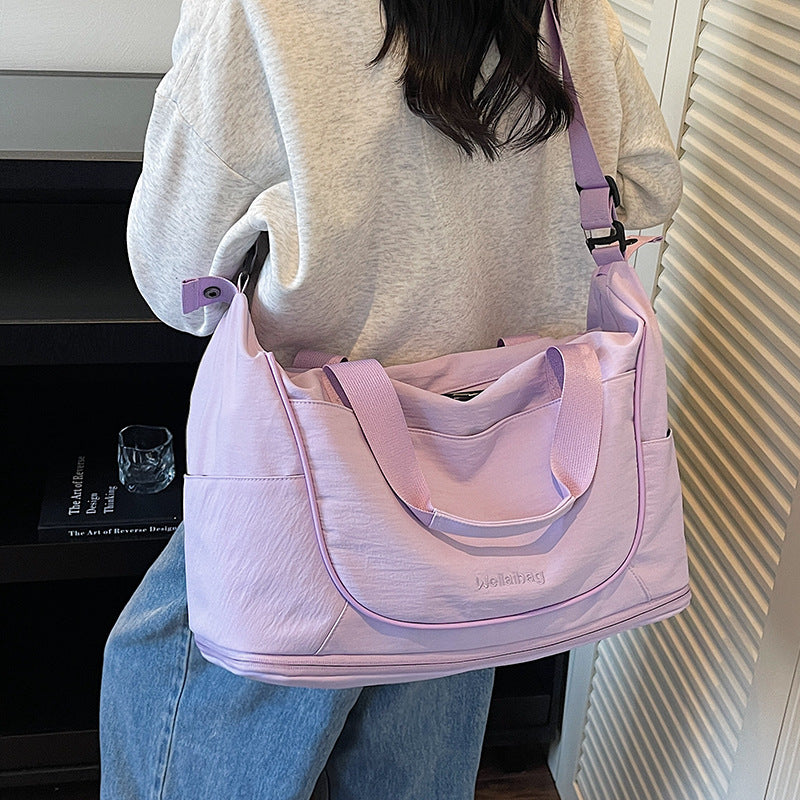 Geräumige Reisetasche für das Fitnessstudio