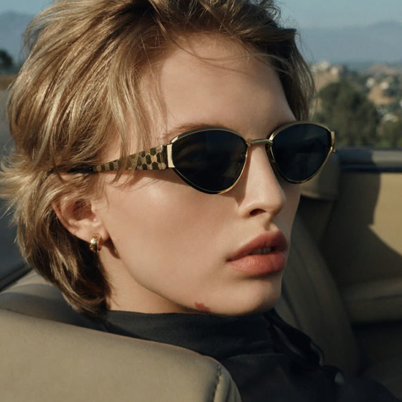 Damen Cat-Eye Sonnenbrille mit elegantem Design und luxuriösen Akzenten Brehn