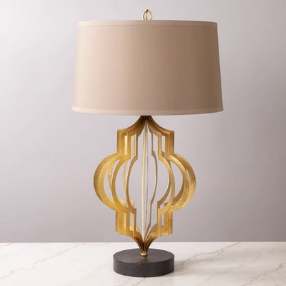 Dekorative Tischlampe mit künstlerischem Design