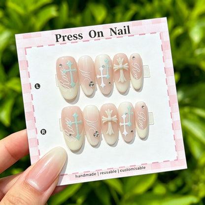 Anpassbares Press-On Nail Art Set mit dekorativem Blumen- und Kreuzdesign