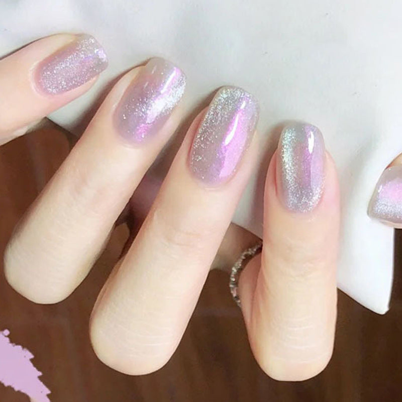 Schimmerndes Press-On Nagelset Brehn