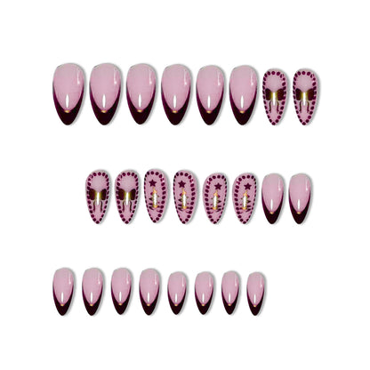 Künstlerische Nageldesigns Brehn