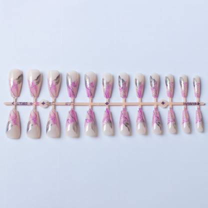 Künstlerisches Nageldesign-Set mit Marmor-Effekt