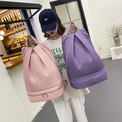 Zeitgenössischer Minimalistischer Rucksack Brehn