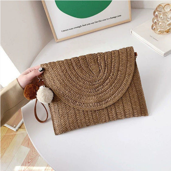 Damen Clutch aus geflochtenem Naturmaterial Brehn