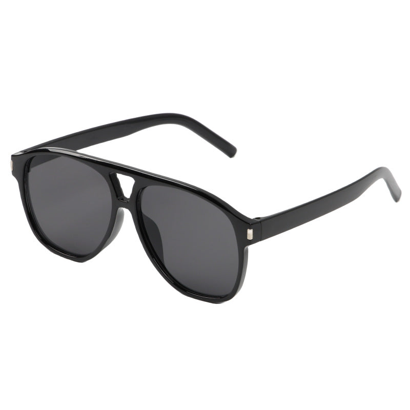 Damen modische Sonnenbrille mit einzigartigem Leopardendetail Brehn