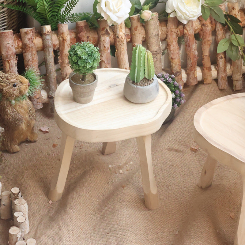 Eleganter Holzbeistelltisch Brehn