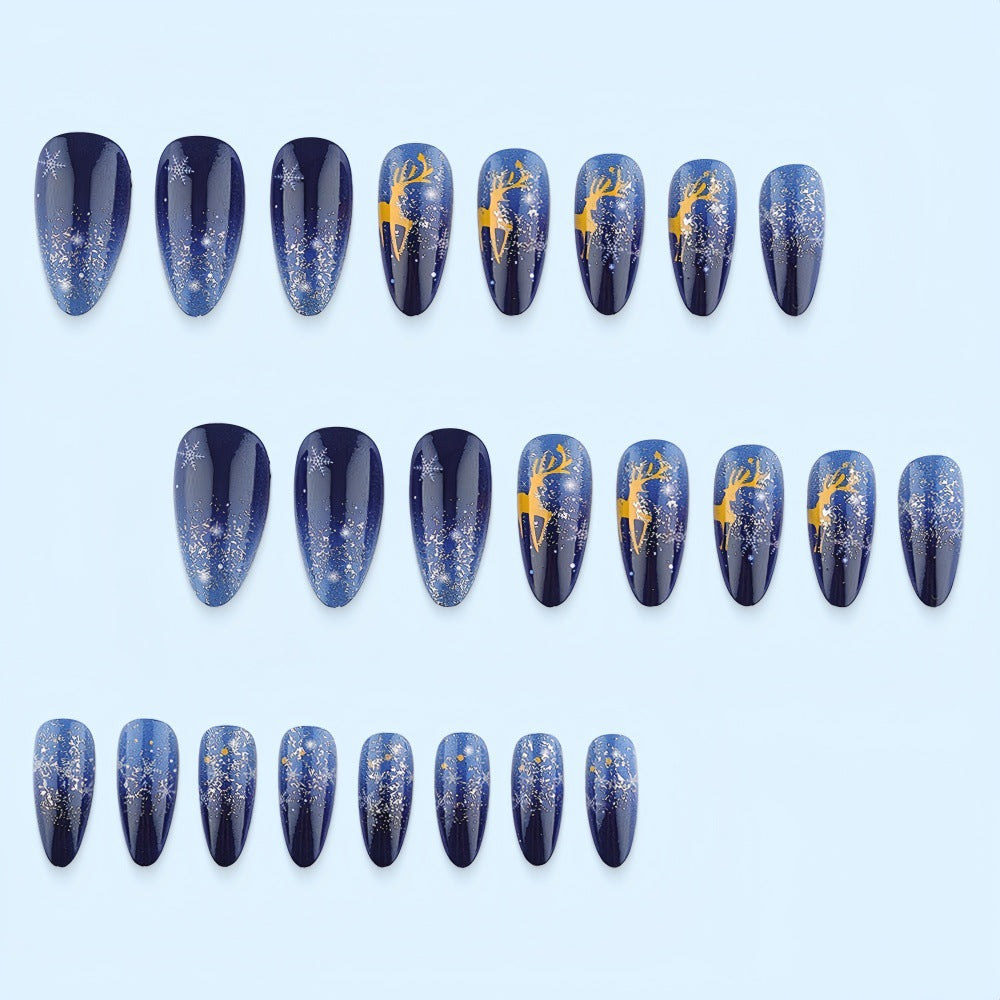 Kreative Kunstnägel mit winterlichem Motiv Brehn