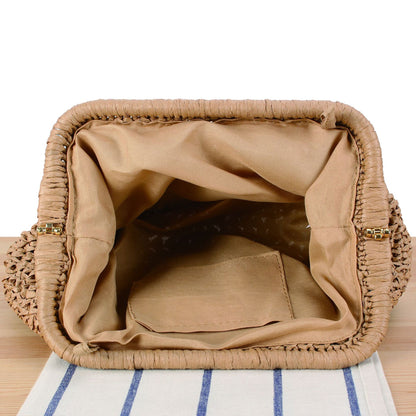 Korbtasche mit Eleganten Holzperlenverzierungen Brehn